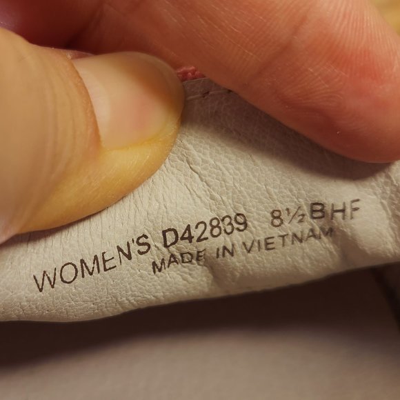 Cole Hann Women`s Grand OS Pink Penny Loafers (8.5) - Picture 12 of 12